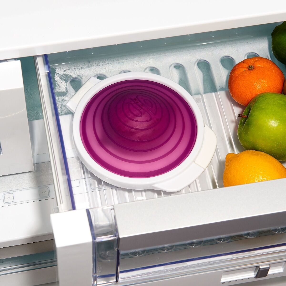 cut-and-keep-silicone-onion-keeper-w0 gg_11250100_9.jpg
