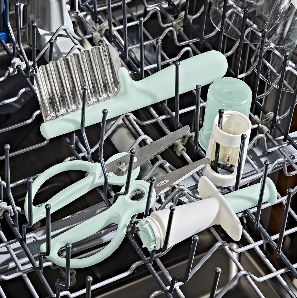 cut-and-prep-set-3-piece-x0 tot_61176700_baby-food-prep-set_pdp_06.jpeg