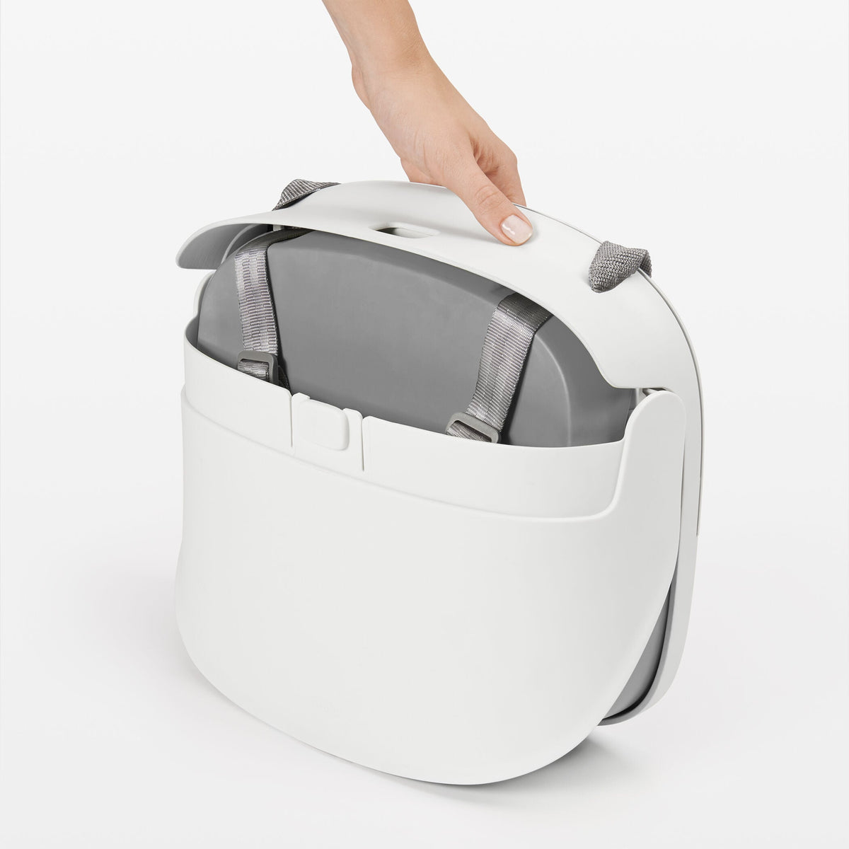 perch-booster-seat-with-straps-k8 tot_6394300_4a.jpg