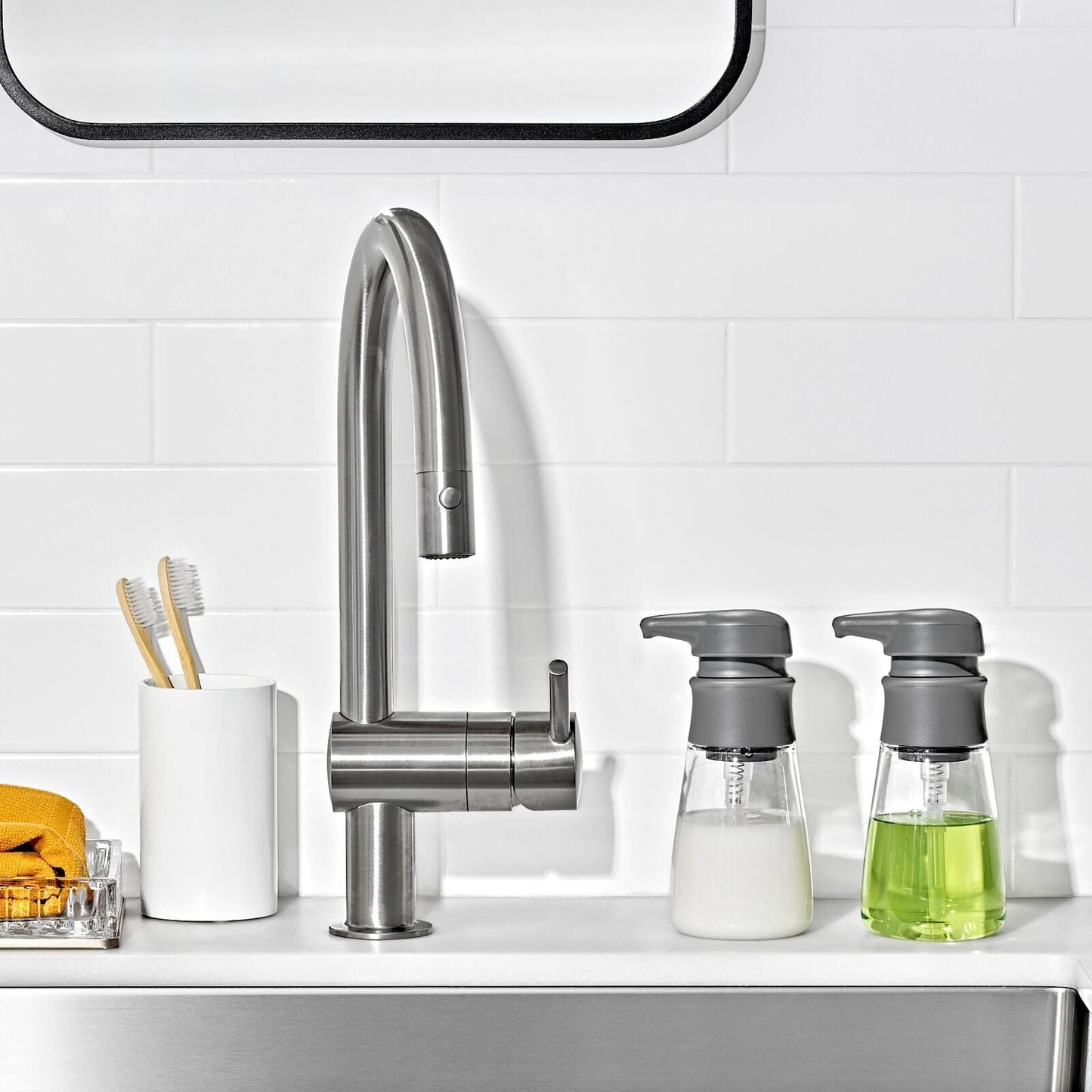 hand-soap-dispenser-10-oz-y3 13398100_11.jpg