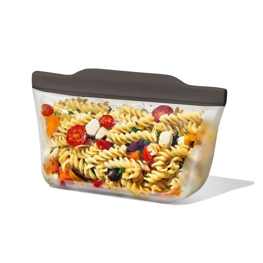 outdoor-silicone-reusable-stand-up-bag-quart-32-oz-i6 9112900_silicone_stand-up_quart_32oz_27.jpg