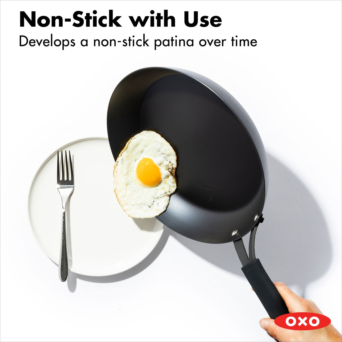 carbon-steel-obsidian-series-8-inch-frypan-with-silicone-sleeve-u5 cc005099-001-4.jpg