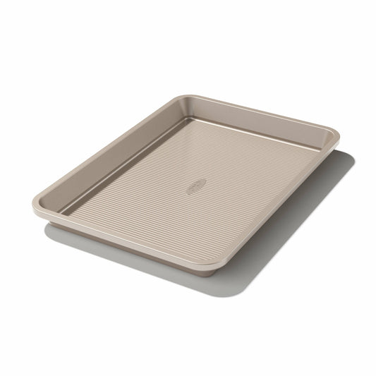 non-stick-pro-quarter-sheet-jelly-roll-pan-9-x-13-a2 gg_11165000v1_201216_01_1_.jpg
