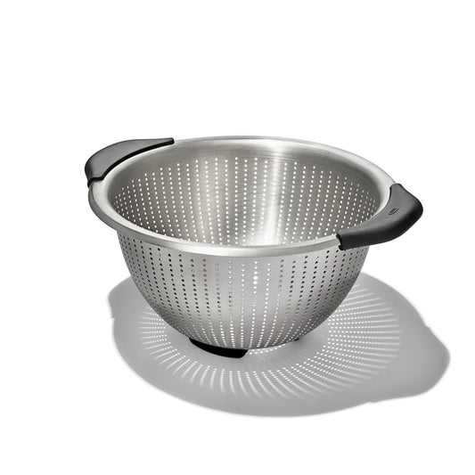 5-qt-stainless-steel-colander-w5 gg_11330900_stainlesssteelcolander5qt_02_rgb.jpg