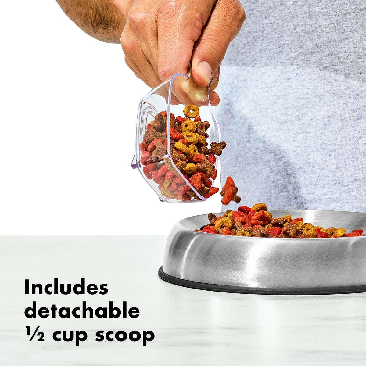 oxo-good-grips-pet-pop-container-6-0-qt-5-7-l-with-half-scoop-z8 gg_11332800_8b_1_.jpg
