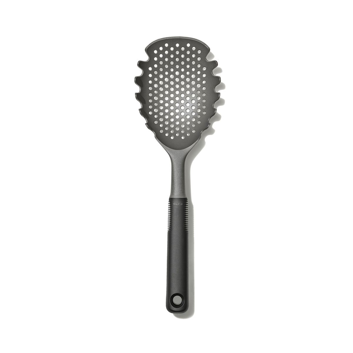 pasta-scoop-strainer-p7 gg_11338300_062221_04_rgb.jpg