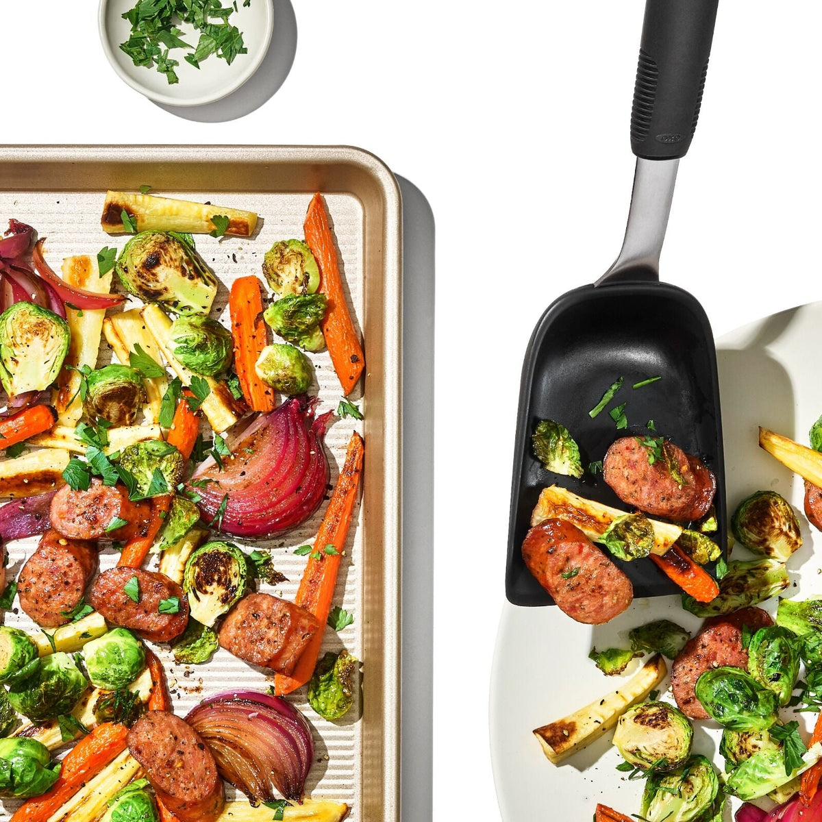 sheet-pan-scoop-n2 gg_11375300_sheetpanscoop_pdp_05.jpg