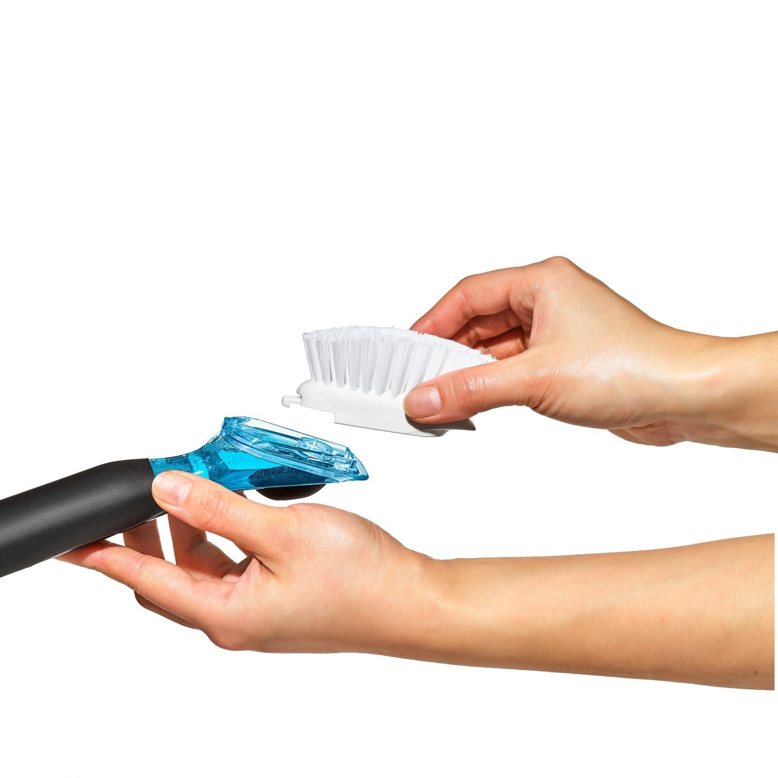 soap-dispensing-dish-brush-z0 gg_12361700_soapdispdishbrush_07_p_rgb.jpg