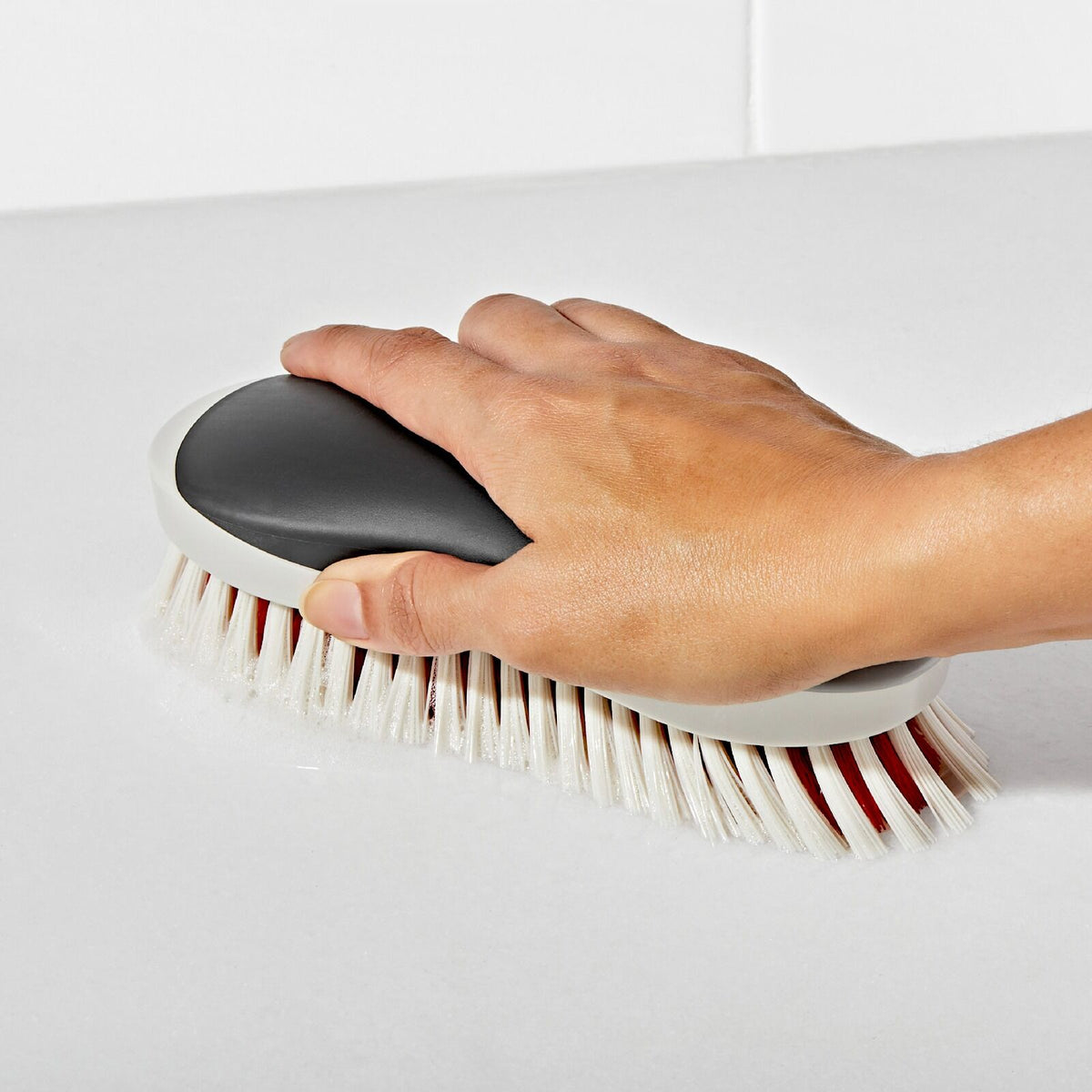 grout-brush-and-heavy-duty-scrub-brush-combo-set-p8 gg_12426100_grout-and-heavy-duty-brush-2-pack_pdp_02.jpeg