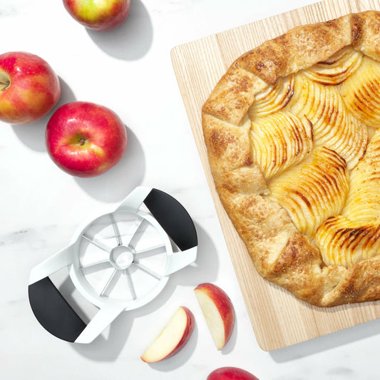 apple-divider-x3 gg_32681_9d_1_.jpg