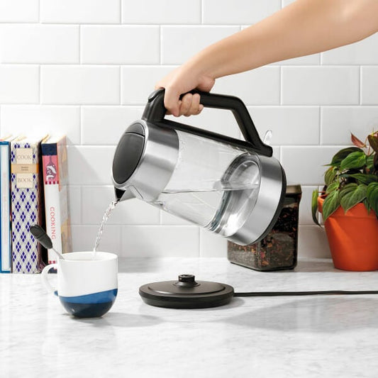 cordless-glass-electric-kettle-b8 lifestyle1.jpg
