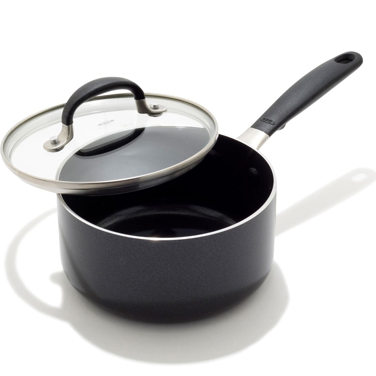 non-stick-pro-every-day-1-6-qt-saucepan-with-lid-o6 oxo_cc010467-001_nonstick-everyday-1p6qt-saucepan_pdp_01.jpg