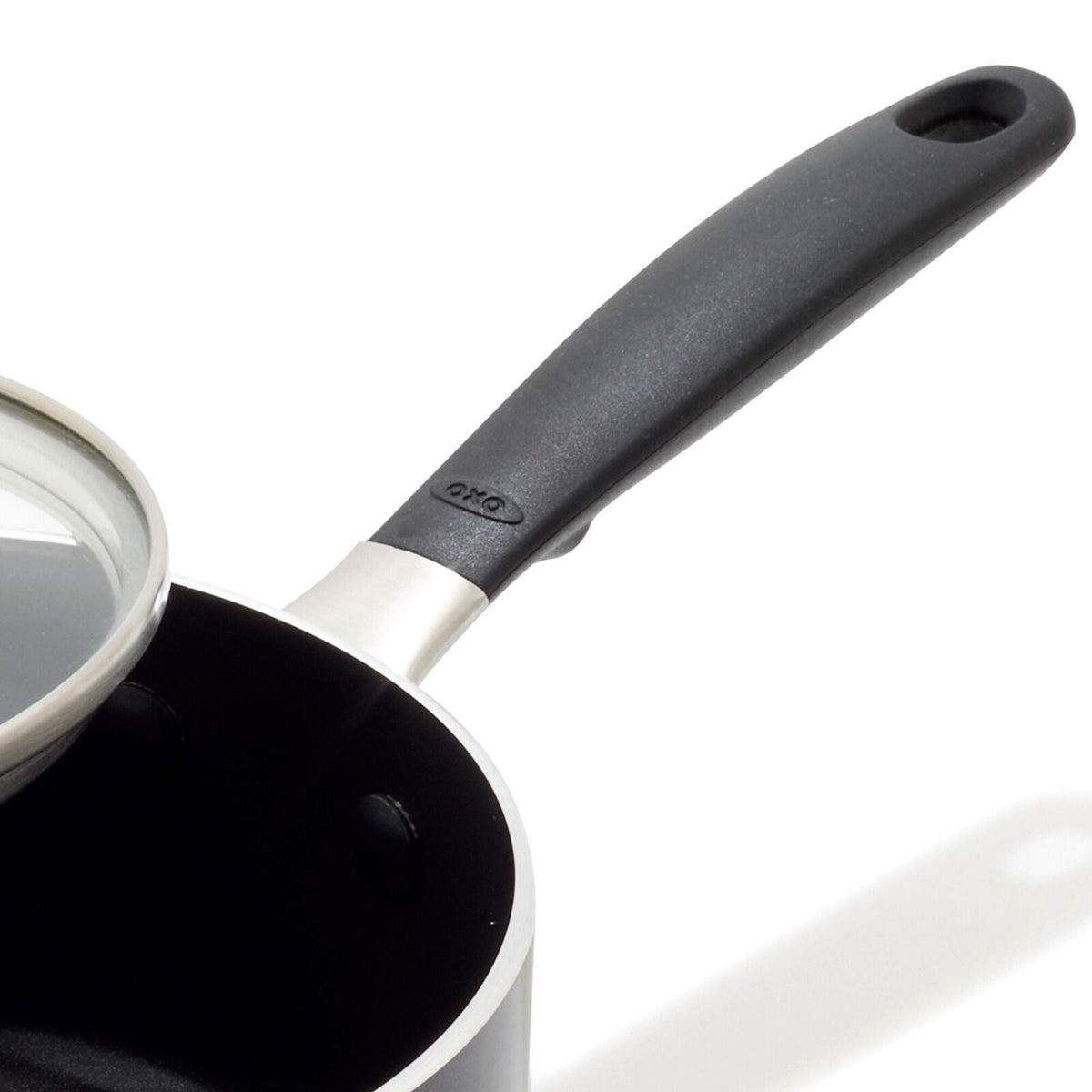 non-stick-pro-every-day-1-6-qt-saucepan-with-lid-o6 oxo_cc010467-001_nonstick-everyday-1p6qt-saucepan_pdp_04.jpg