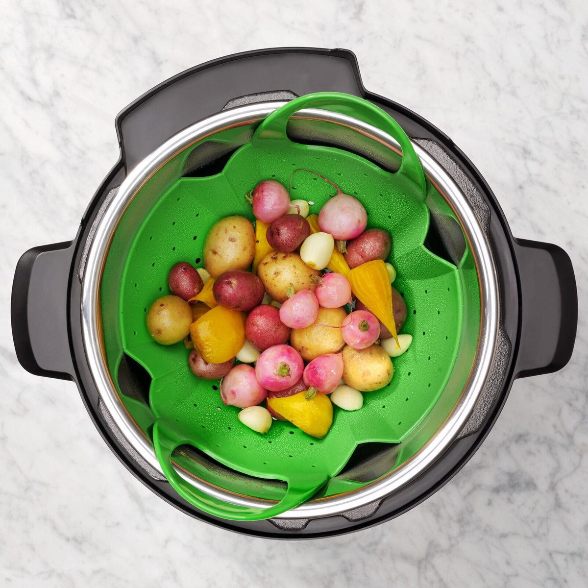 silicone-steamer-i3 oxo_food_silicone_steamer-1142380_012.jpg