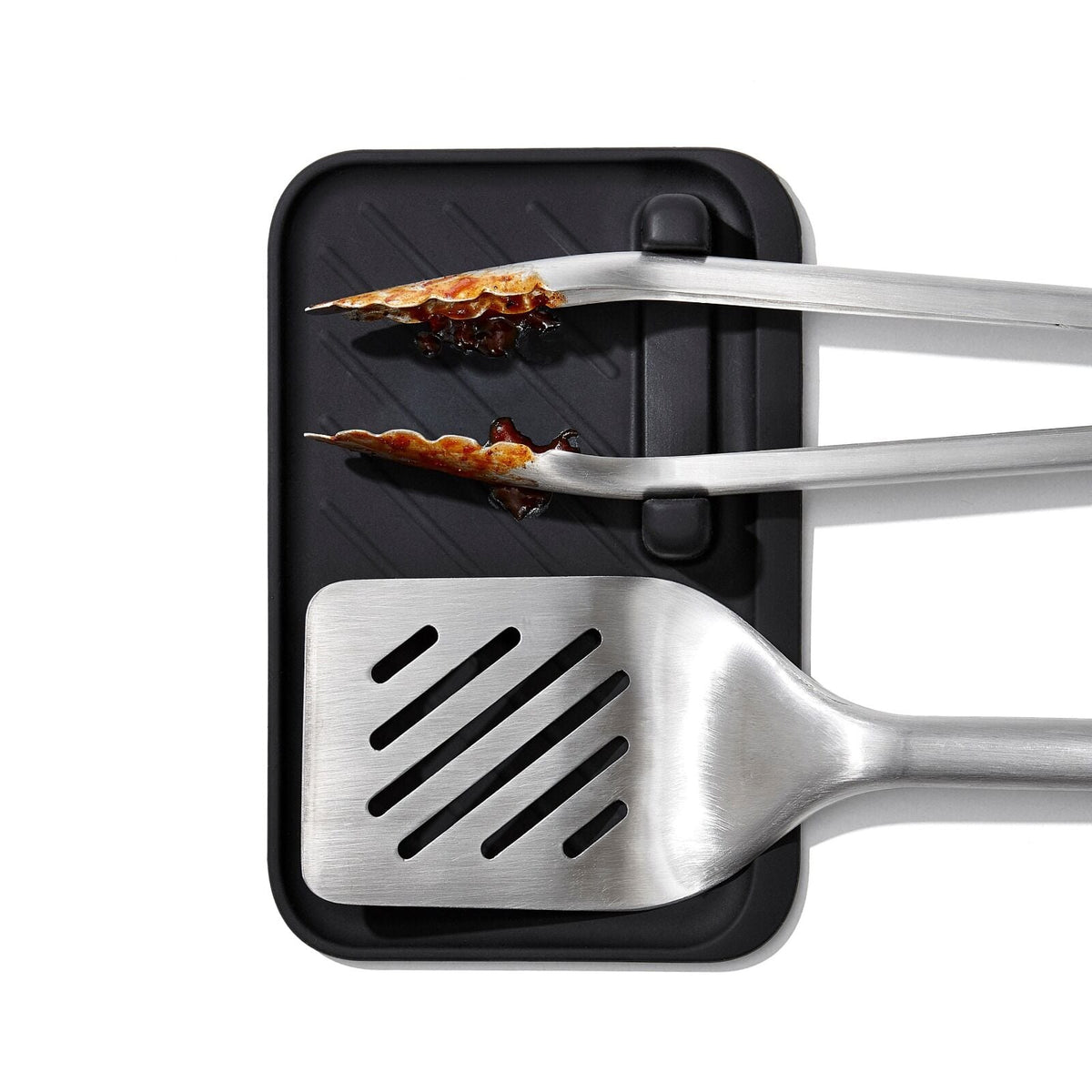 outdoor-3-piece-grilling-tool-set-t9 oxo_grilling_tool_set-9110100_012.jpg