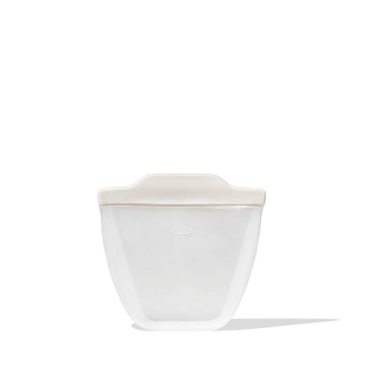 silicone-reusable-bag-stand-up-cup-8-oz-oat-b0 oxo_silicone_stand-up_bag-11385900_021.jpg