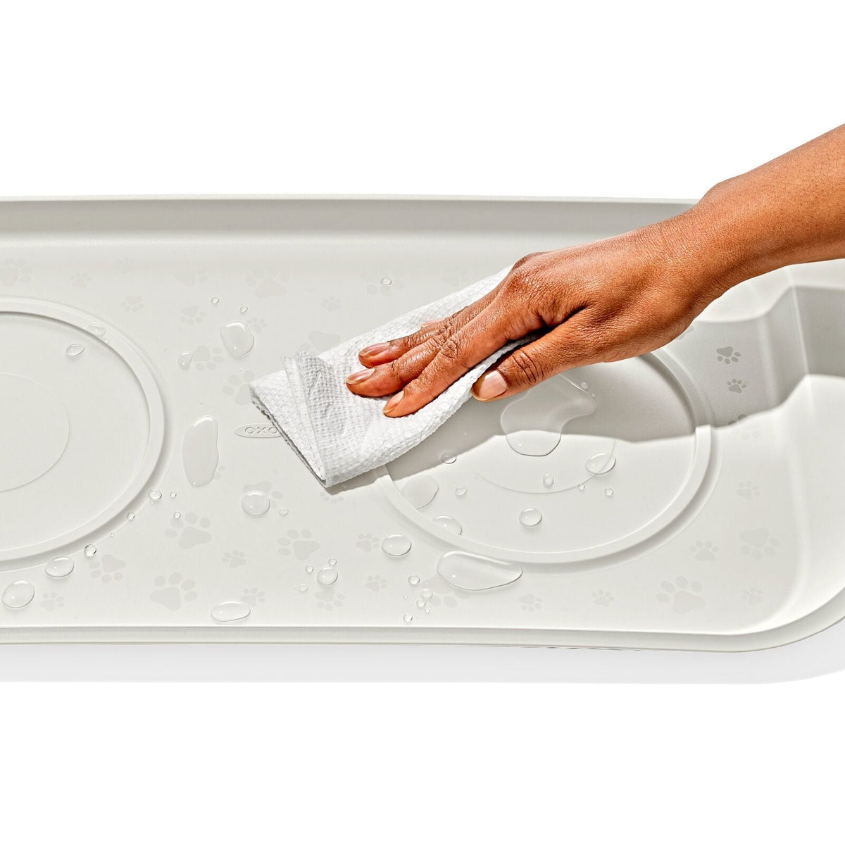 oxo-pet-easy-clean-feeding-mat-o4 pet_7101100_nonslip-feeding-mat_pdp_02.jpeg