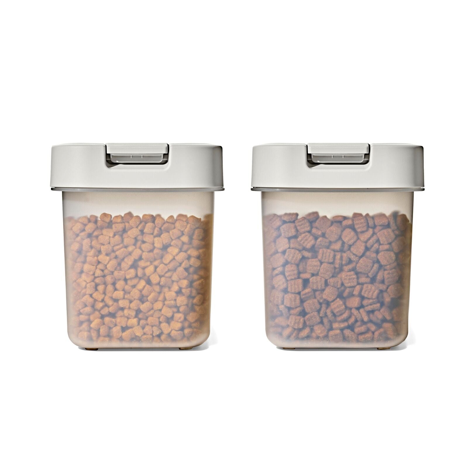 oxo-pet-airtight-food-container-with-scoop-small-v3 pet_7301700_airtight-food-container-small_pdp_06.jpg