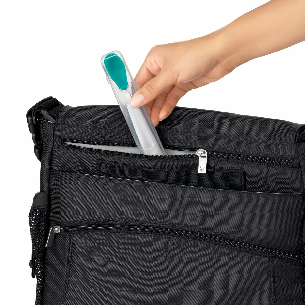 on-the-go-feeding-spoon-q5 tot_61138500_4_1_.jpg